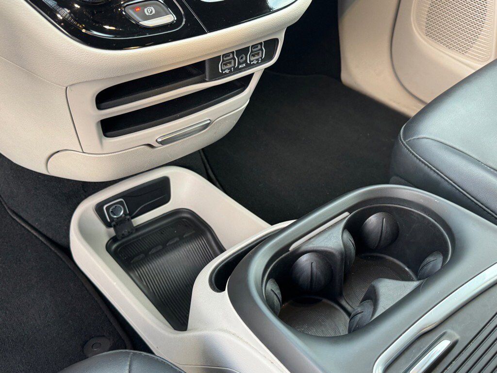 2024 Chrysler Pacifica Touring L Johnson City TN