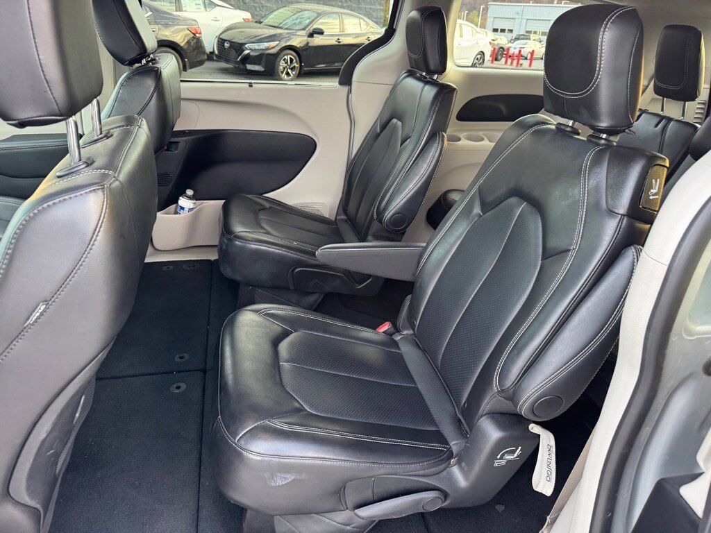 2024 Chrysler Pacifica Touring L Johnson City TN