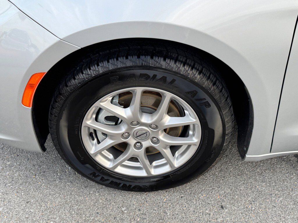 2024 Chrysler Pacifica Touring L Johnson City TN