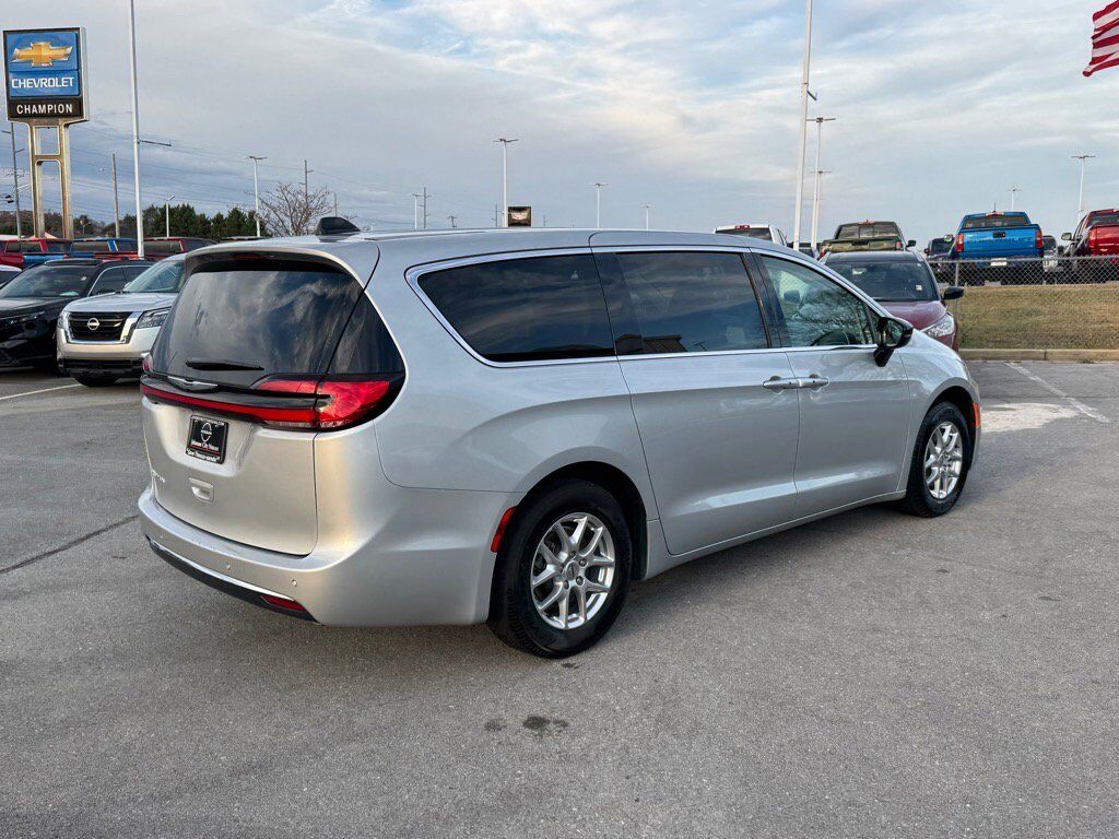 2024 Chrysler Pacifica Touring L Johnson City TN