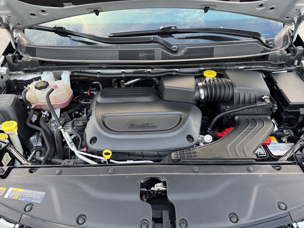 2024 Chrysler Pacifica Touring L Johnson City TN