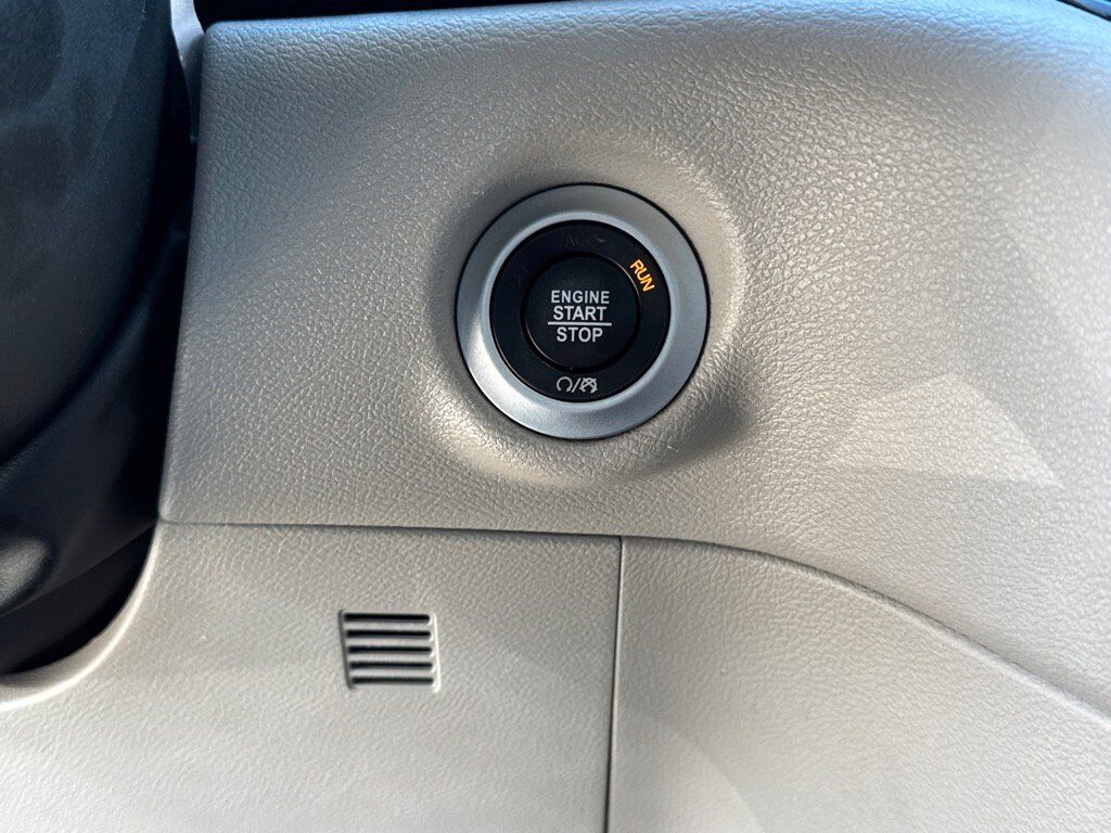 2024 Chrysler Pacifica Touring L Johnson City TN