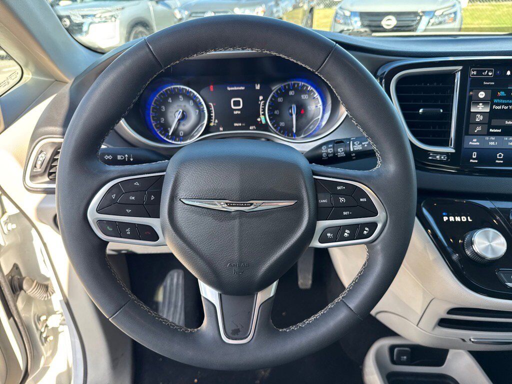 2024 Chrysler Pacifica Touring L Johnson City TN