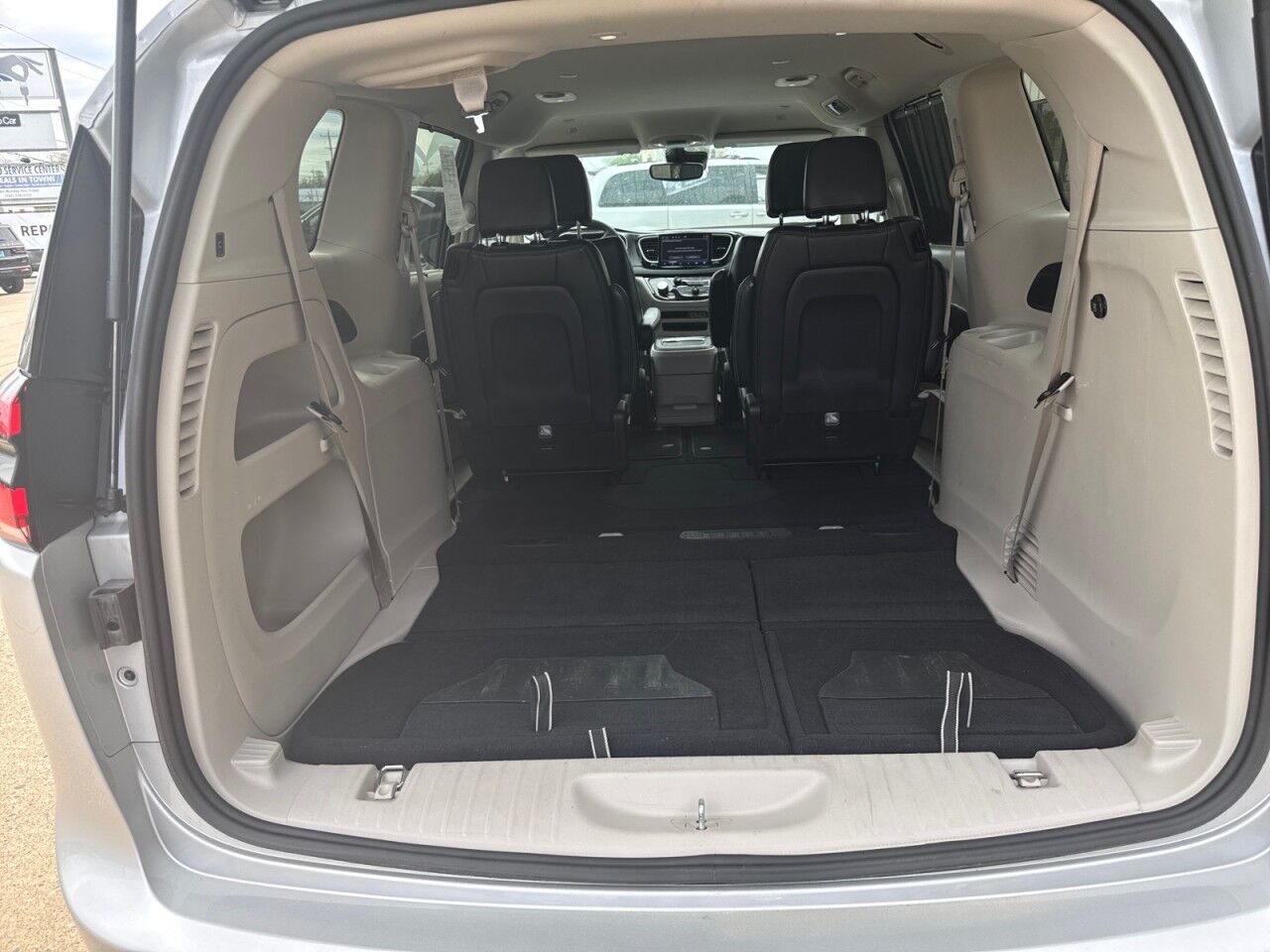 2024 Chrysler Pacifica Touring L Marietta OH