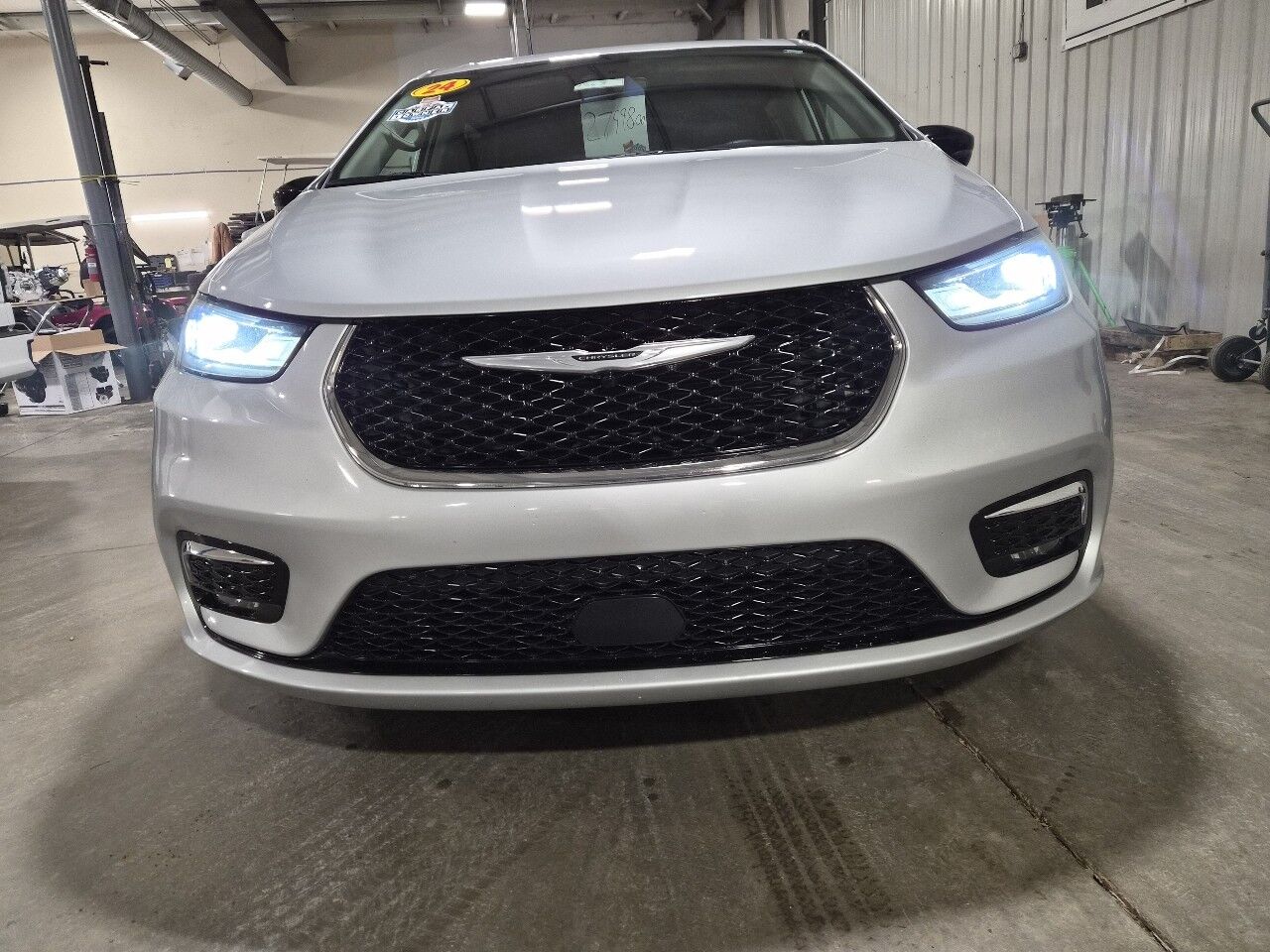 2024 Chrysler Pacifica Touring L