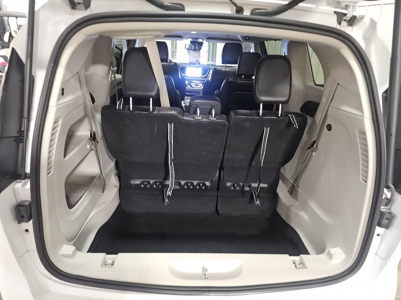 2024 Chrysler Pacifica Touring L Marietta OH