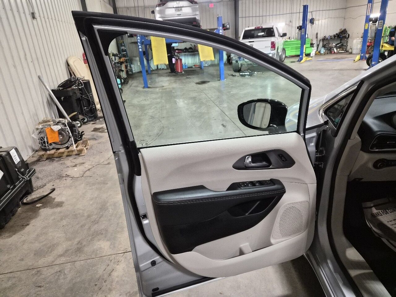 2024 Chrysler Pacifica Touring L Marietta OH