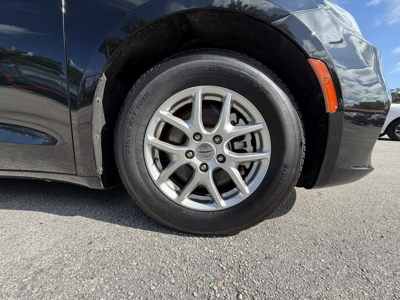 2024 Chrysler Pacifica Touring L Hollywood FL