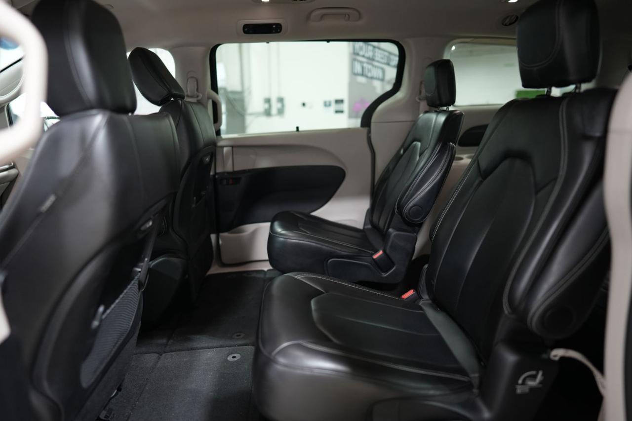 2024 Chrysler Pacifica Touring L Miami FL