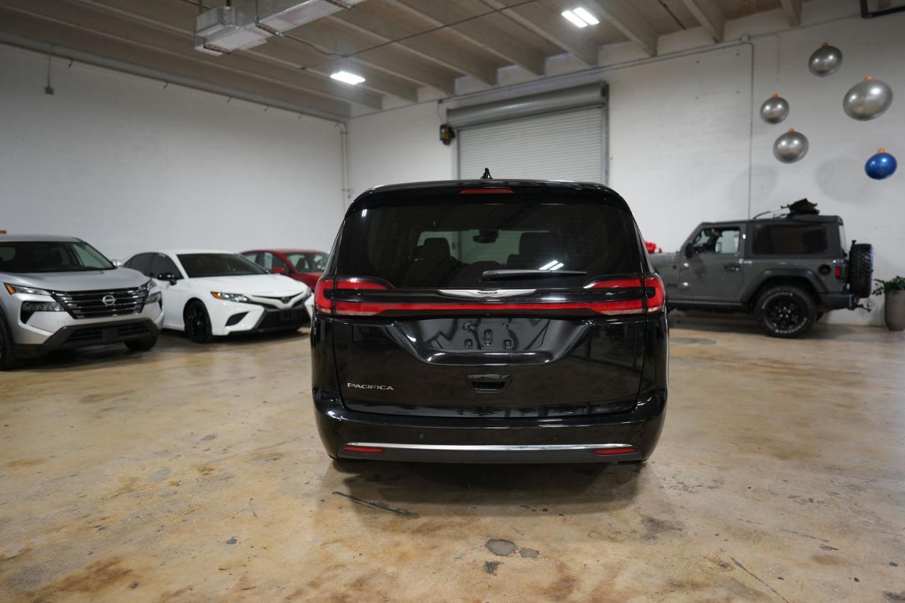 2024 Chrysler Pacifica Touring L Miami FL
