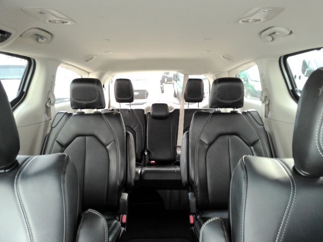 2024 Chrysler Pacifica Touring L Plano TX