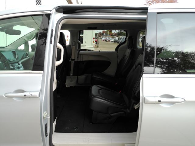 2024 Chrysler Pacifica Touring L Plano TX