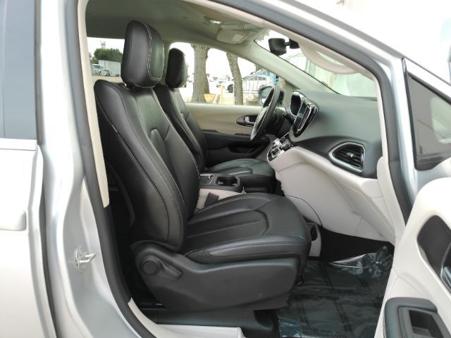 2024 Chrysler Pacifica Touring L Plano TX