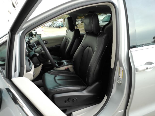 2024 Chrysler Pacifica Touring L Plano TX