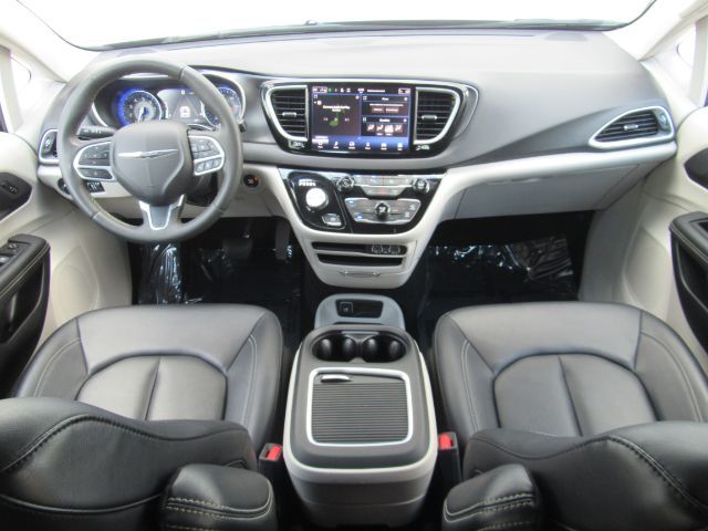 2024 Chrysler Pacifica Touring L Plano TX