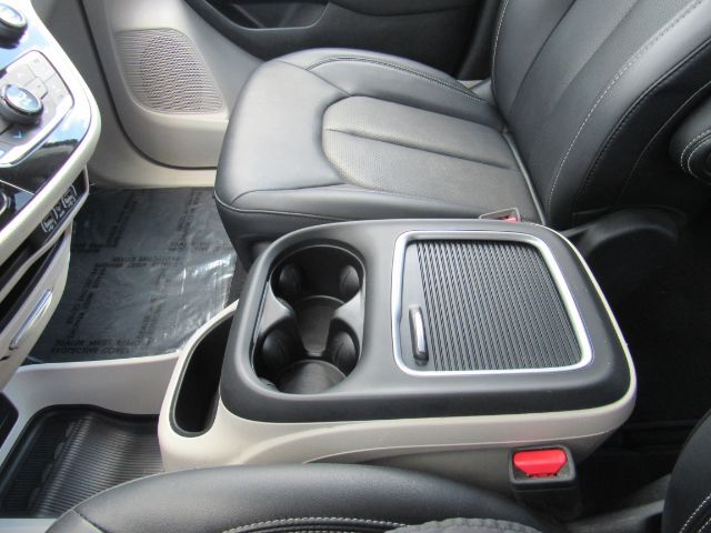 2024 Chrysler Pacifica Touring L Plano TX