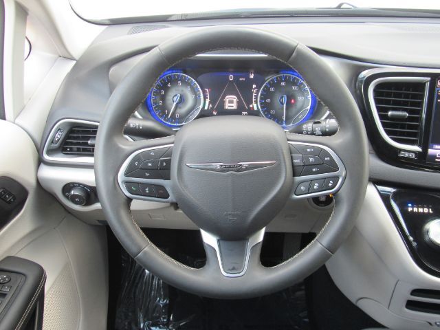 2024 Chrysler Pacifica Touring L Plano TX