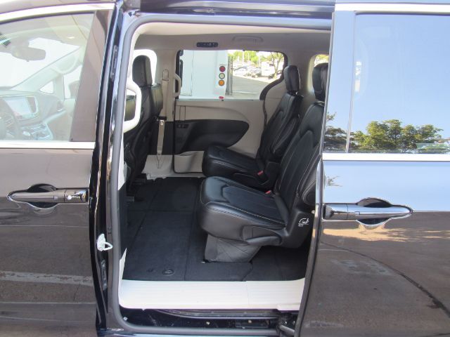 2024 Chrysler Pacifica Touring L Plano TX