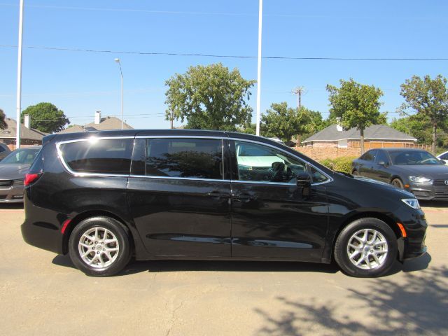 2024 Chrysler Pacifica Touring L Plano TX