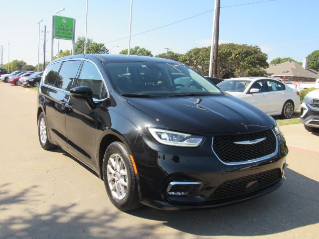 2024 Chrysler Pacifica Touring L Plano TX