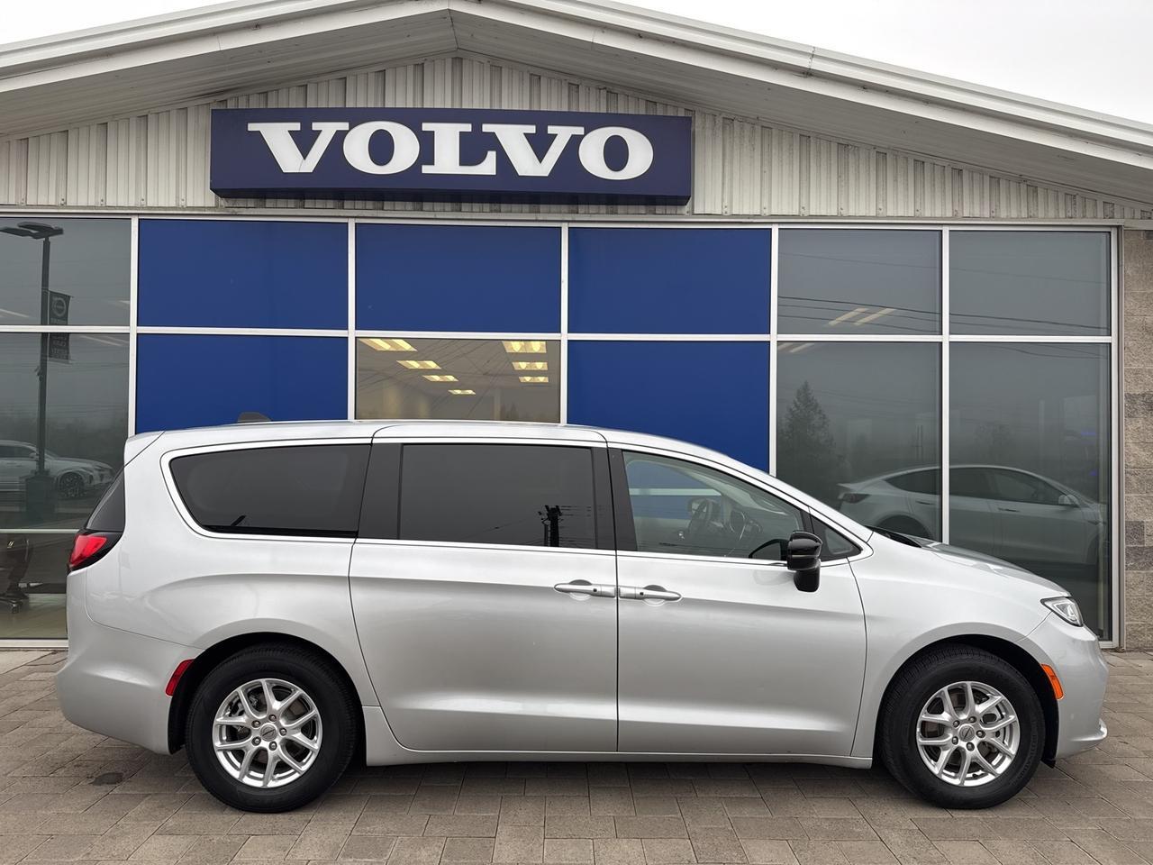 2024 Chrysler Pacifica Touring L Bend OR