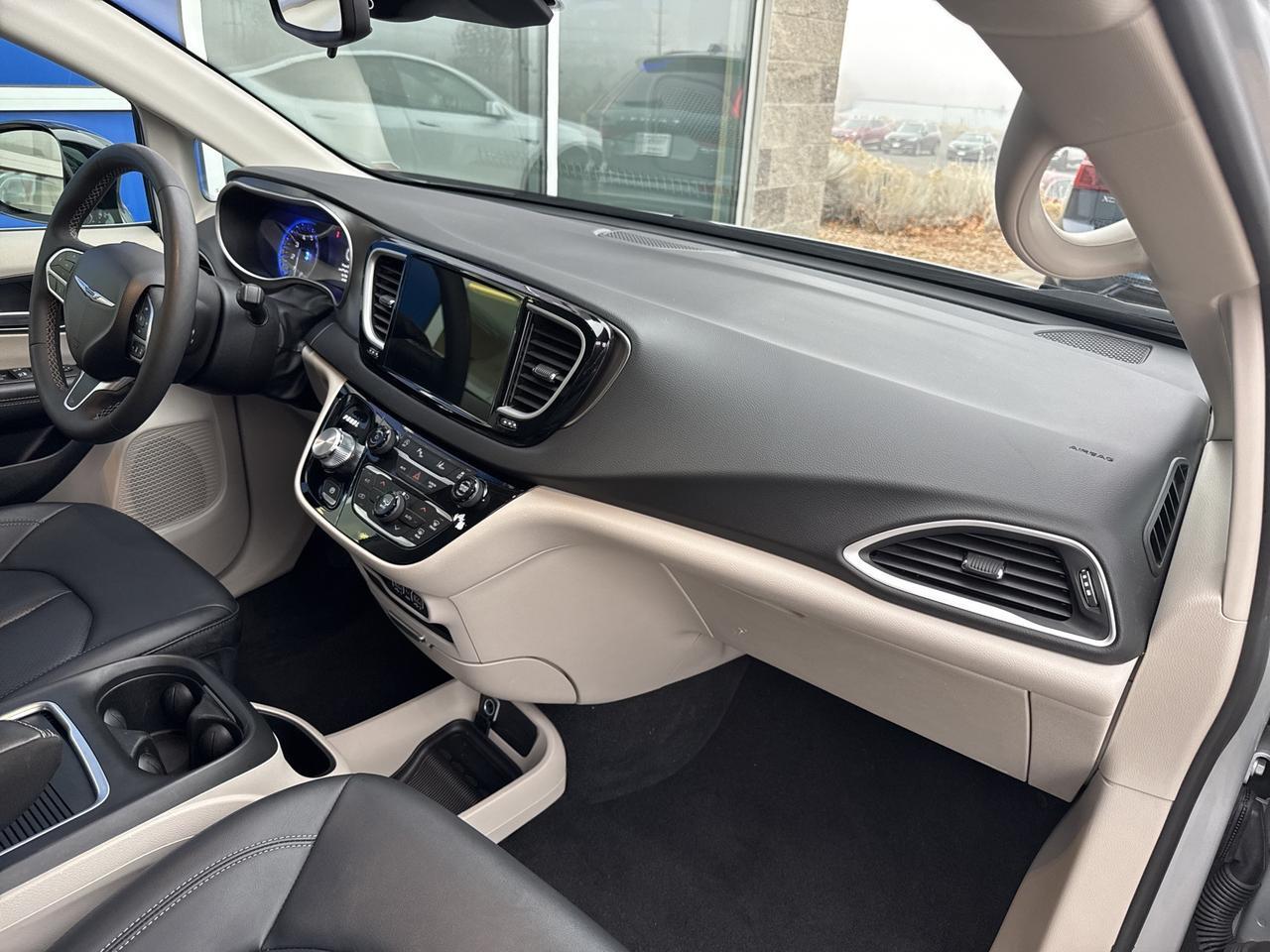 2024 Chrysler Pacifica Touring L Bend OR