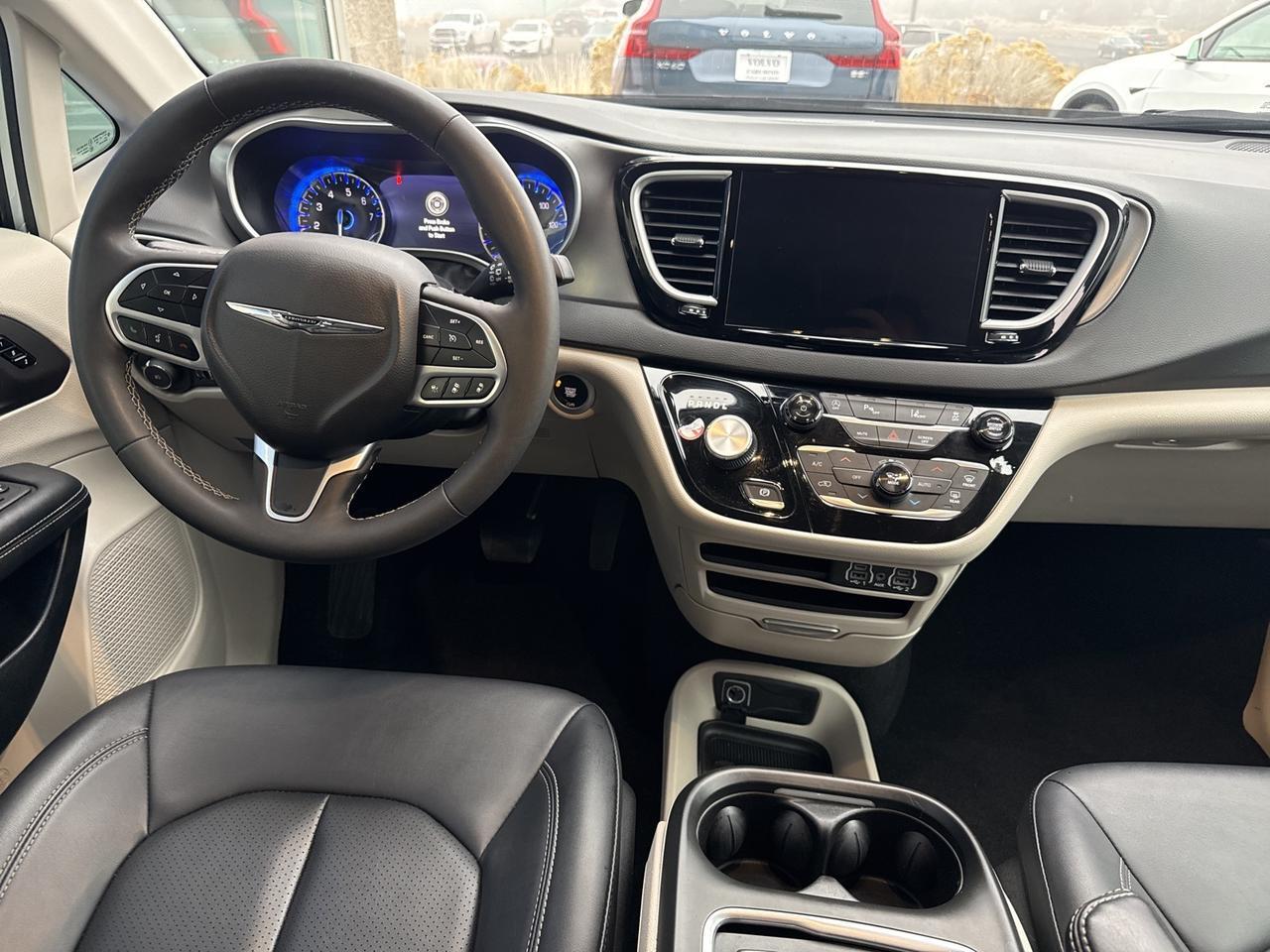 2024 Chrysler Pacifica Touring L Bend OR