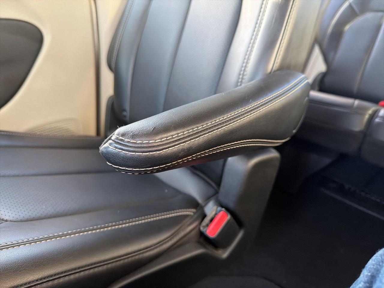 2024 Chrysler Pacifica Touring L Bend OR