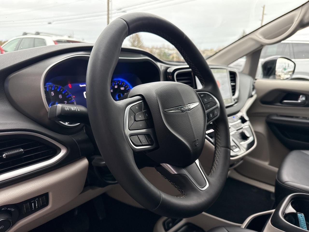 2024 Chrysler Pacifica Touring L Bend OR