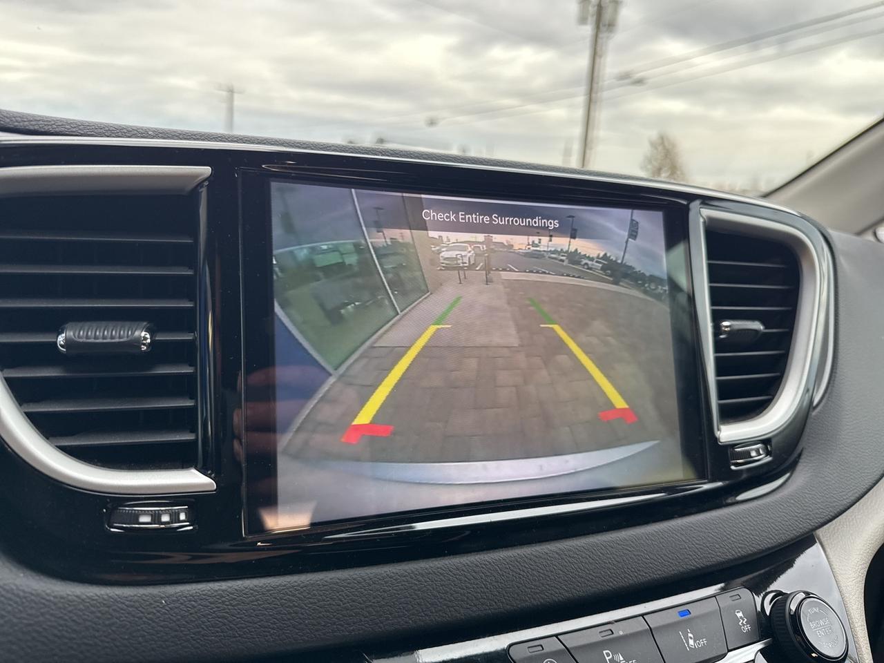 2024 Chrysler Pacifica Touring L Bend OR