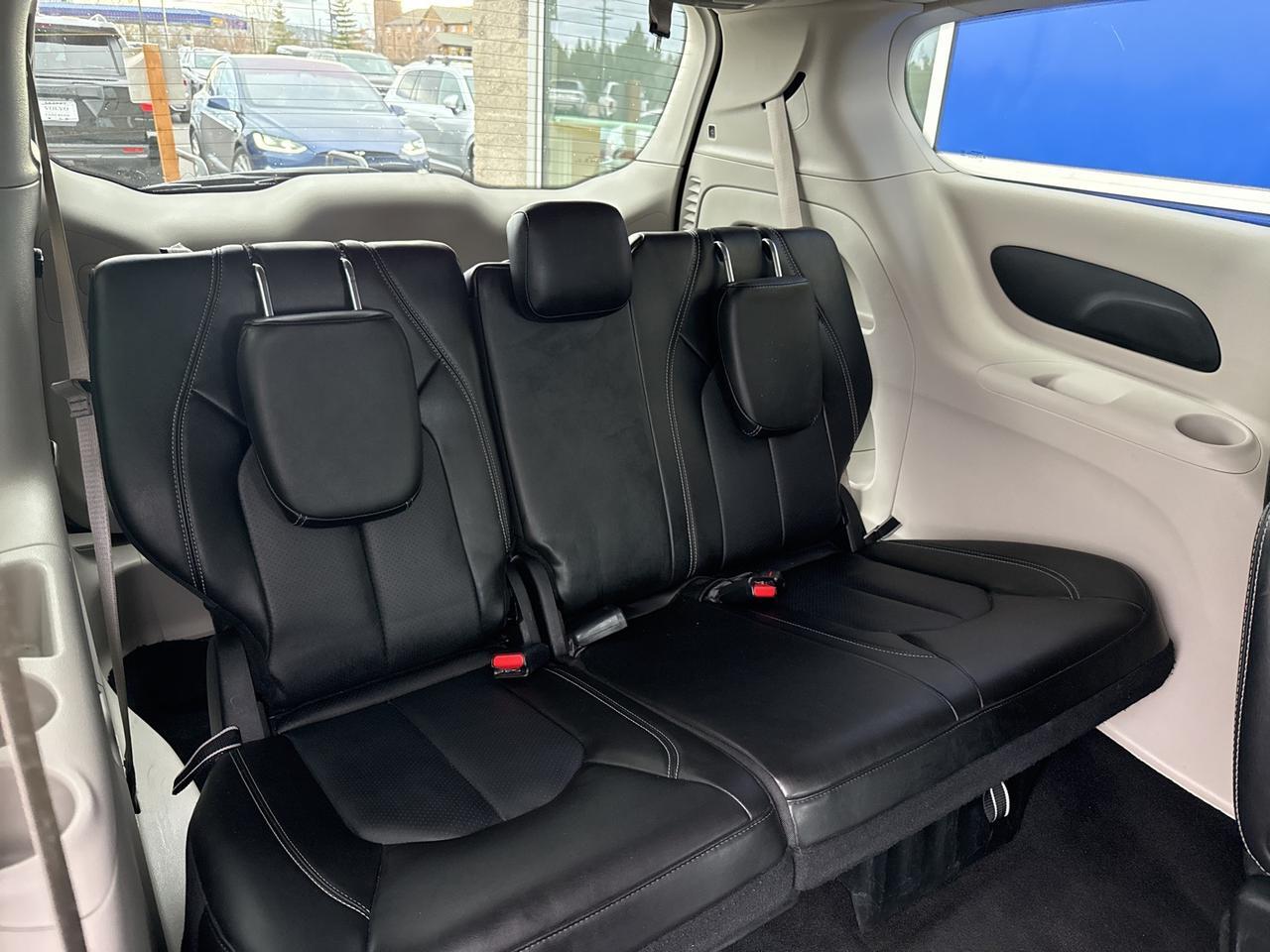 2024 Chrysler Pacifica Touring L Bend OR