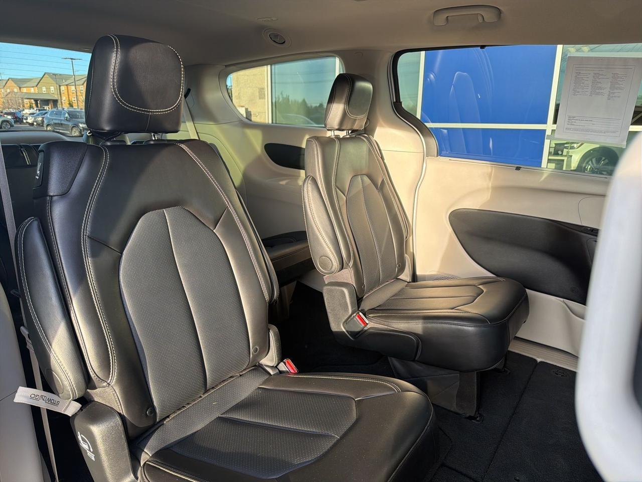 2024 Chrysler Pacifica Touring L Bend OR