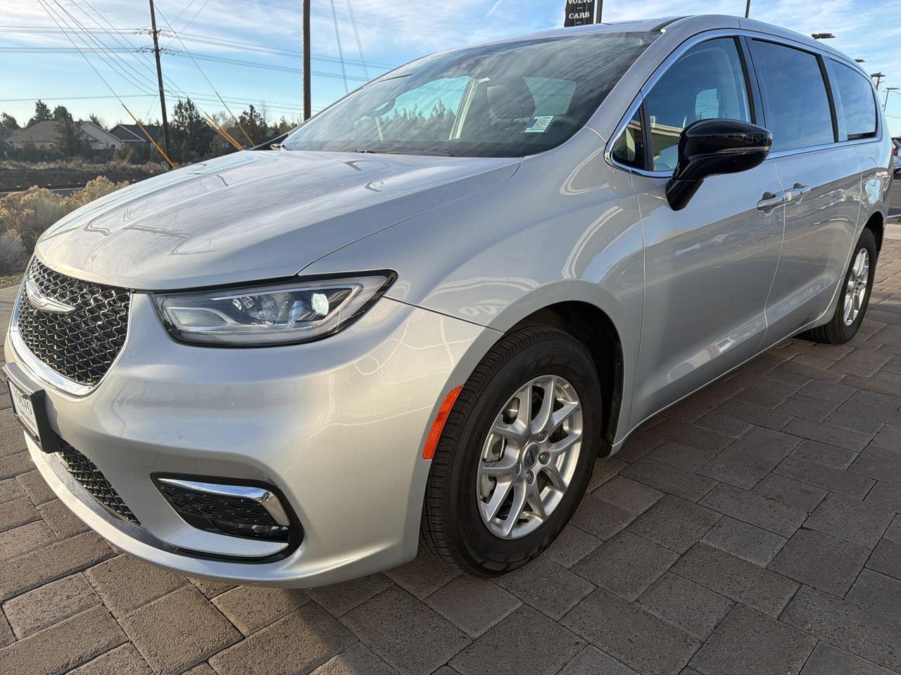 2024 Chrysler Pacifica Touring L Bend OR