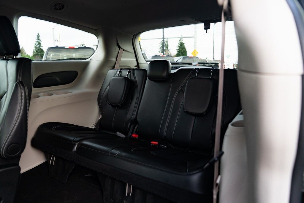 2024 Chrysler Pacifica Touring L Milwaukie OR