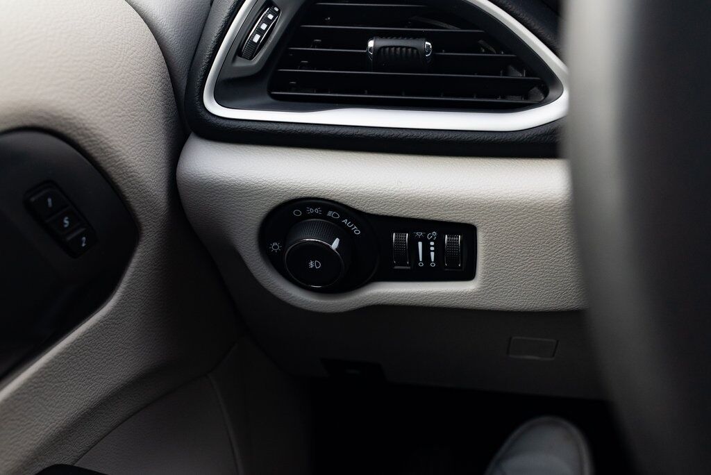 2024 Chrysler Pacifica Touring L Milwaukie OR