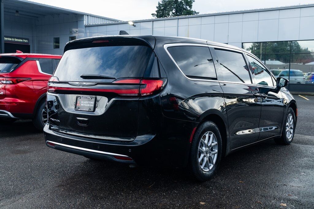 2024 Chrysler Pacifica Touring L Milwaukie OR