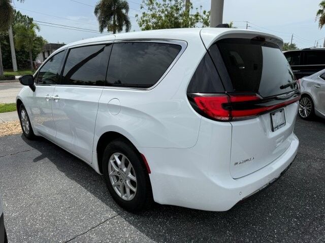2024 Chrysler Pacifica Touring L Punta Gorda FL