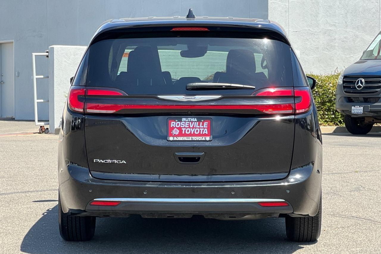 2024 Chrysler Pacifica Touring L Roseville CA