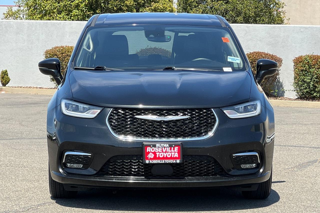 2024 Chrysler Pacifica Touring L Roseville CA