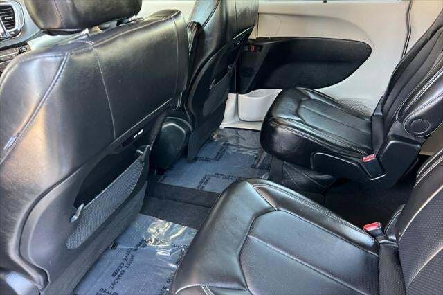 2024 Chrysler Pacifica Touring L Roseville CA