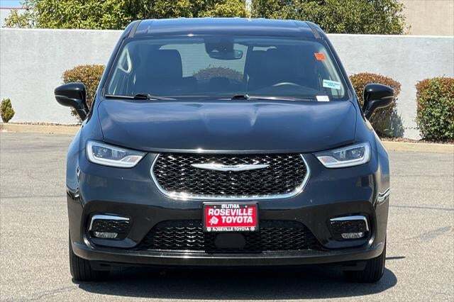 2024 Chrysler Pacifica Touring L Roseville CA