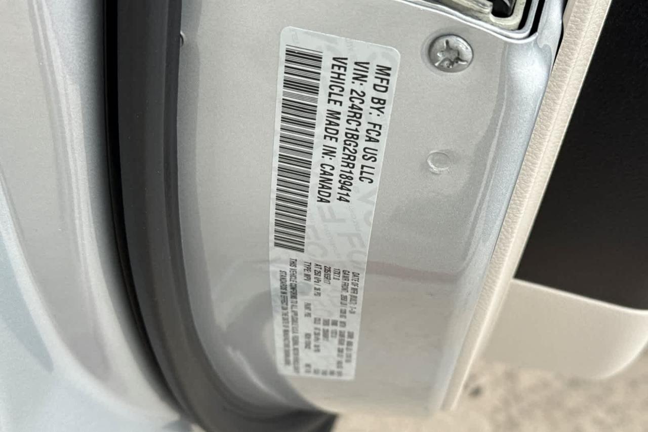 2024 Chrysler Pacifica Touring L Roseville CA