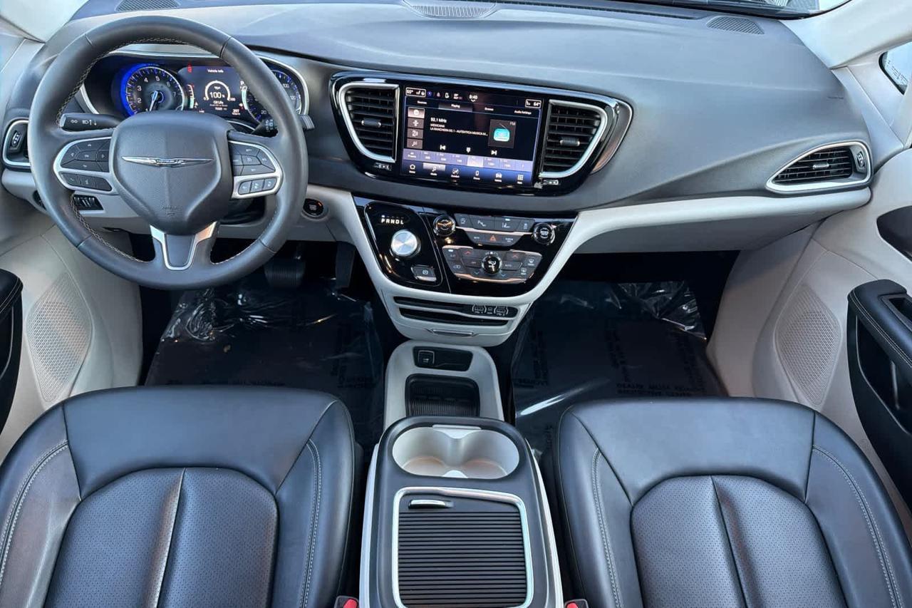 2024 Chrysler Pacifica Touring L Roseville CA