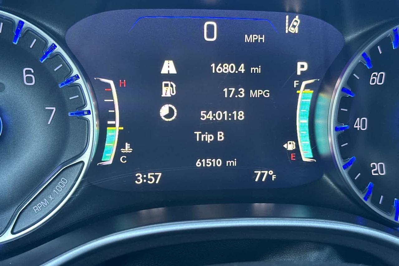 2024 Chrysler Pacifica Touring L Roseville CA