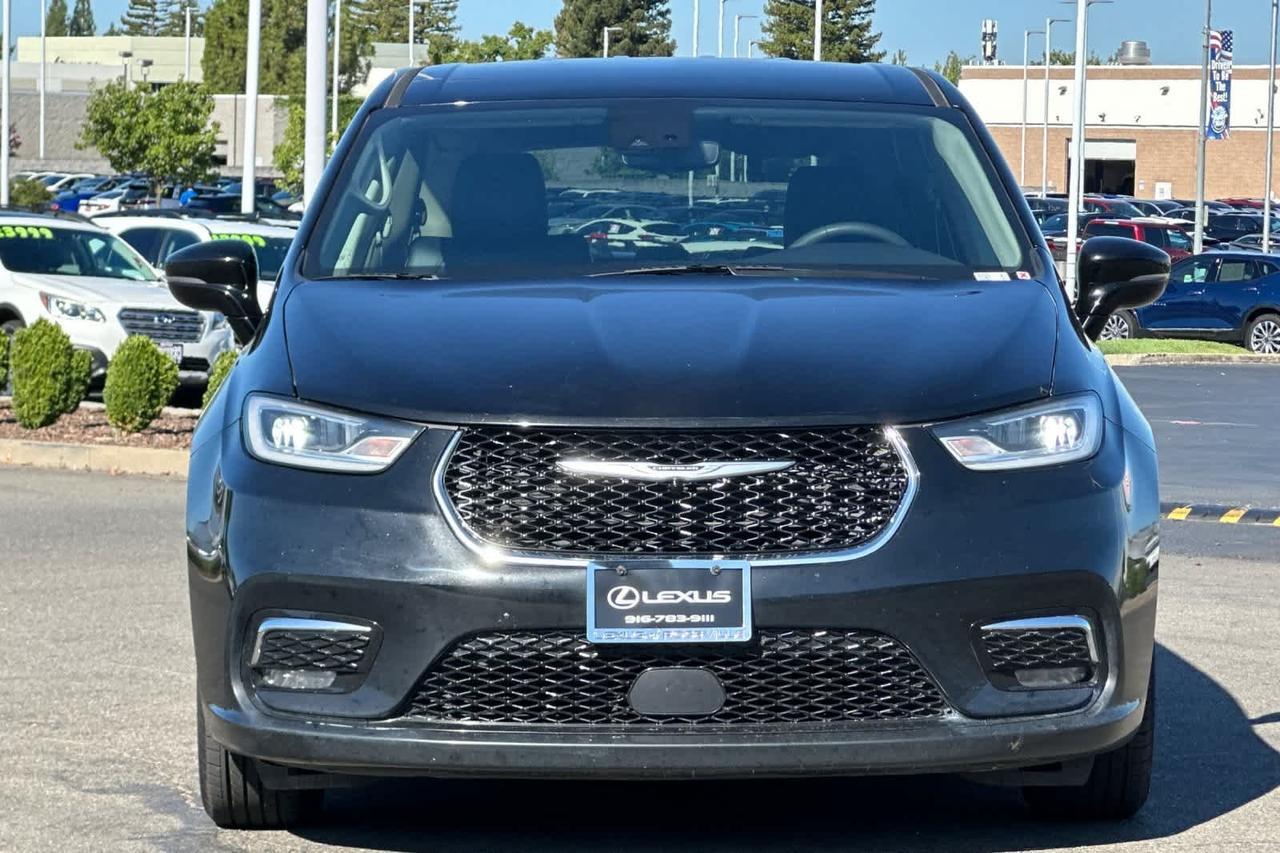2024 Chrysler Pacifica Touring L Roseville CA