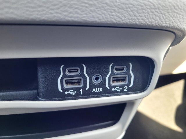 2024 Chrysler Pacifica Touring L Roseville CA