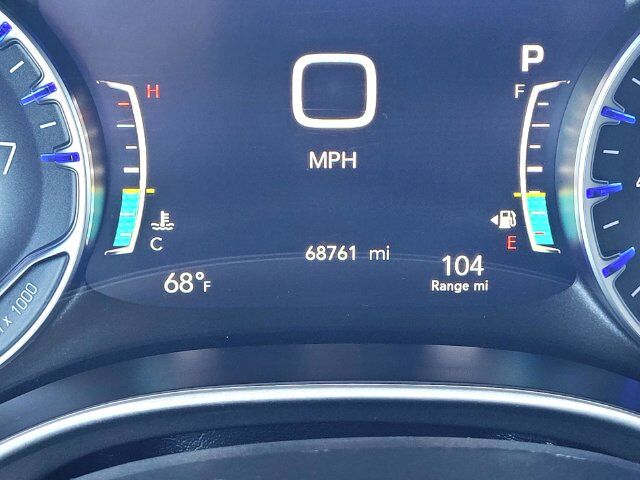 2024 Chrysler Pacifica Touring L Roseville CA