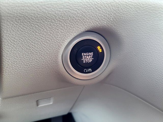 2024 Chrysler Pacifica Touring L Roseville CA