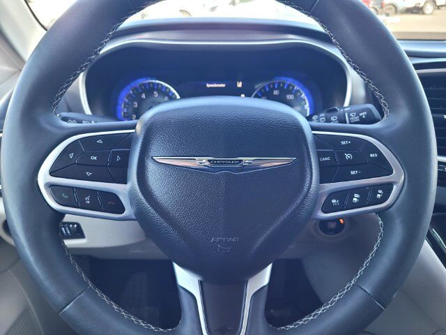 2024 Chrysler Pacifica Touring L Roseville CA