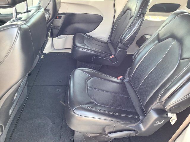 2024 Chrysler Pacifica Touring L Roseville CA